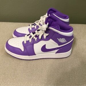 Nike Jordan 1 Mid GD Purple Venom and White Sneakers Size 6 youth worn twice.